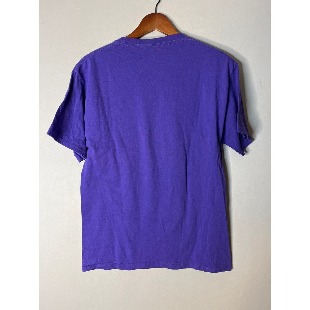 DISNEY Mickey’s Not So Scary Halloween Party 2015 Hocus Pocus Shirt - Picture 4 of 4